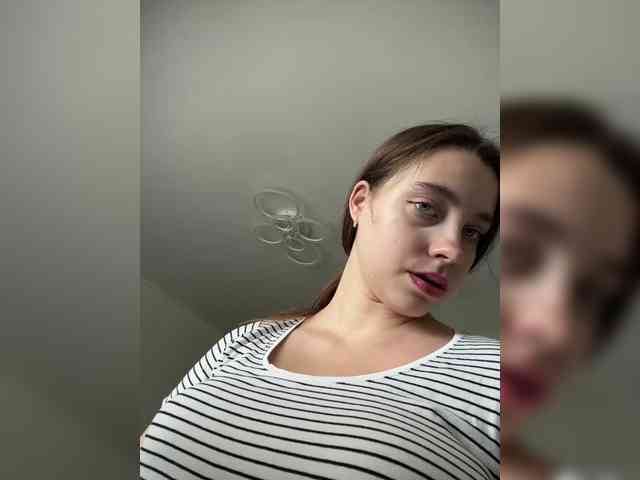FunnyBanny0312 webcam