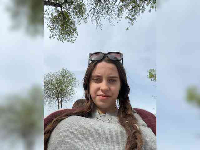 FunnyBanny0312 webcam