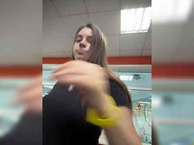 FunnyBanny0312 webcam