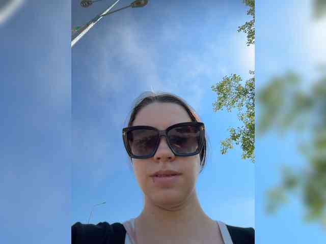 FunnyBanny0312 webcam