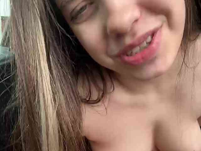 FunnyBanny0312 webcam