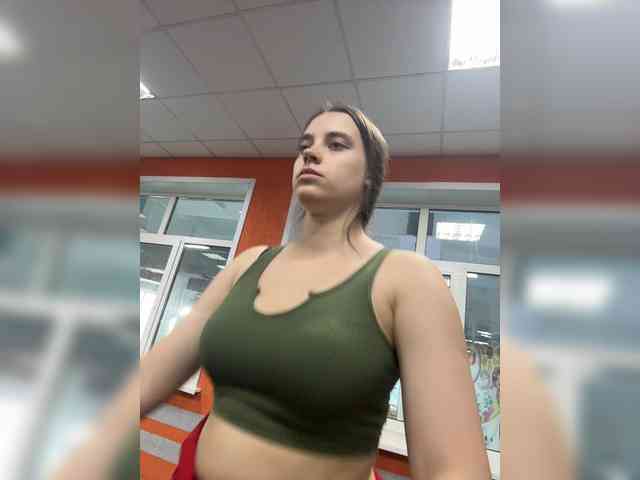 FunnyBanny0312 webcam