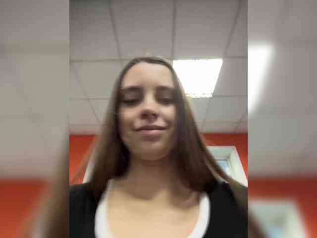 FunnyBanny0312 webcam