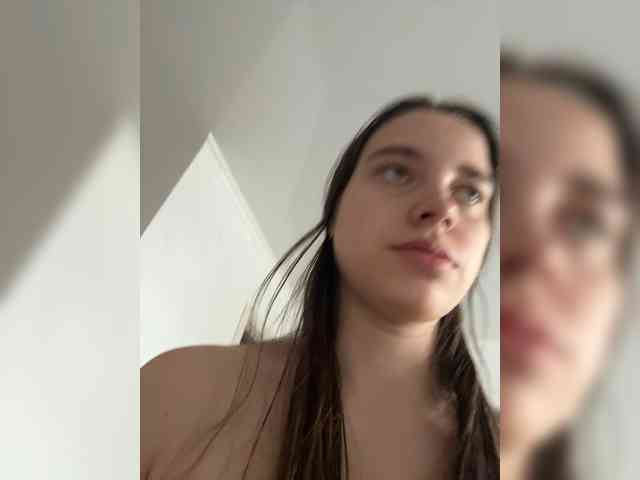 FunnyBanny0312 webcam