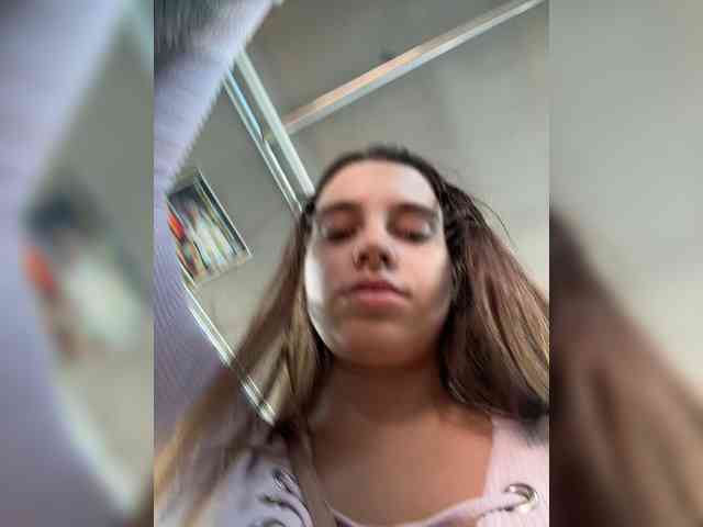 FunnyBanny0312 webcam