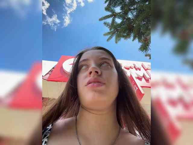 FunnyBanny0312 webcam