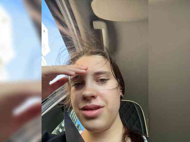 FunnyBanny0312 webcam