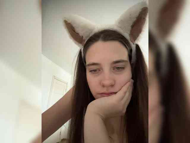FunnyBanny0312 webcam