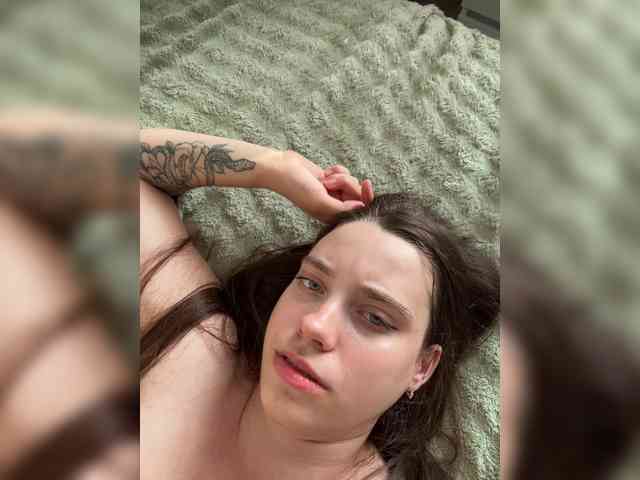 FunnyBanny0312 webcam