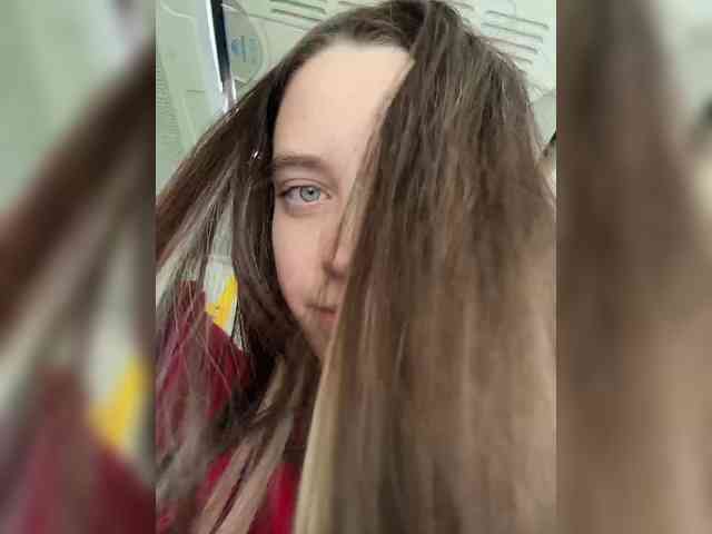 FunnyBanny0312 webcam