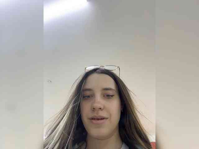 FunnyBanny0312 webcam