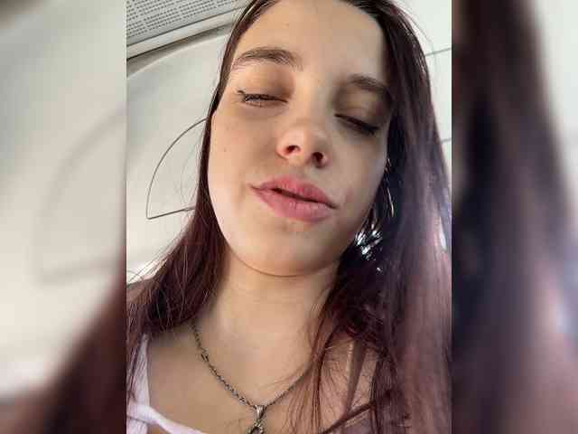 FunnyBanny0312 webcam
