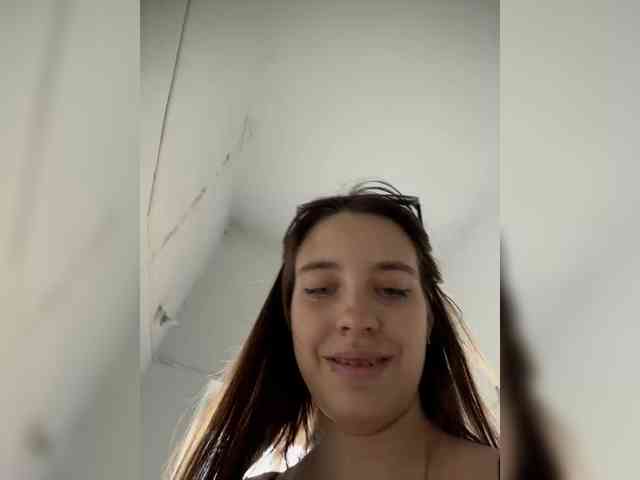 FunnyBanny0312 webcam