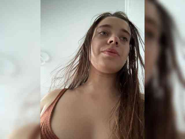 FunnyBanny0312 webcam