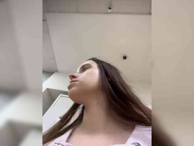 FunnyBanny0312 webcam