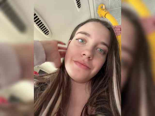 FunnyBanny0312 webcam