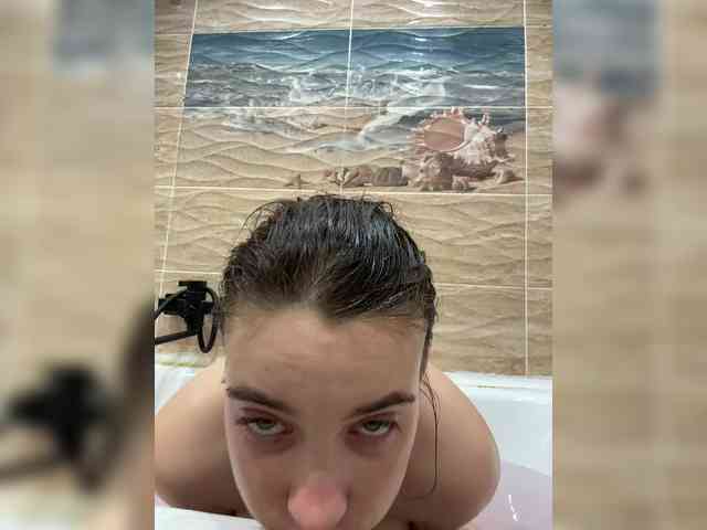 FunnyBanny0312 webcam