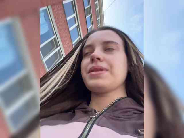 FunnyBanny0312 webcam