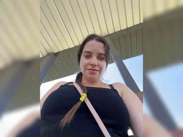 FunnyBanny0312 webcam