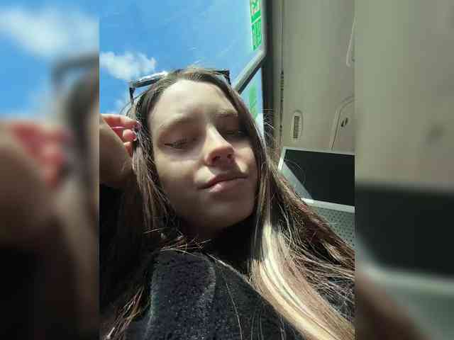 FunnyBanny0312 webcam