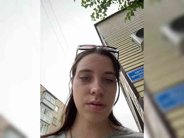 FunnyBanny0312 webcam