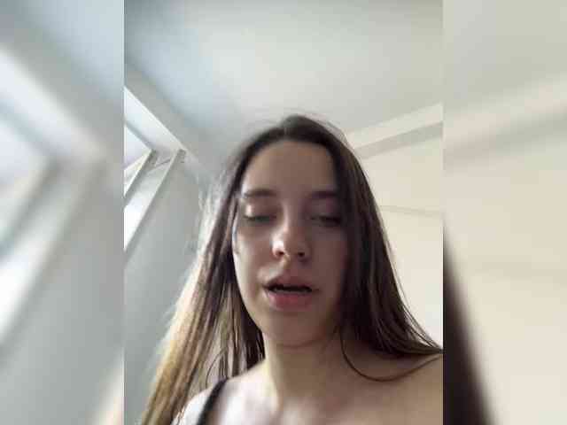FunnyBanny0312 webcam