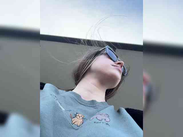 FunnyBanny0312 webcam