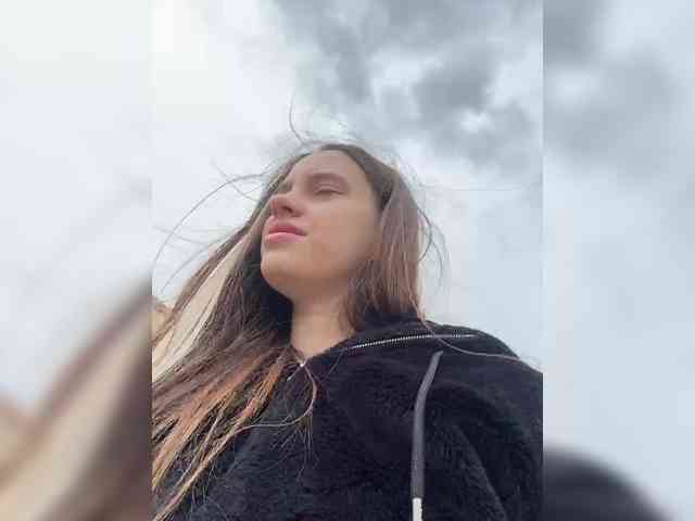 FunnyBanny0312 webcam