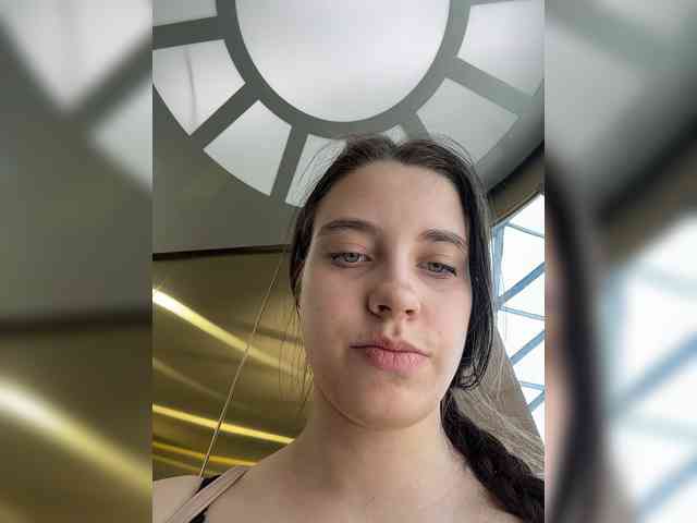 FunnyBanny0312 webcam