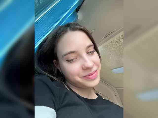 FunnyBanny0312 webcam