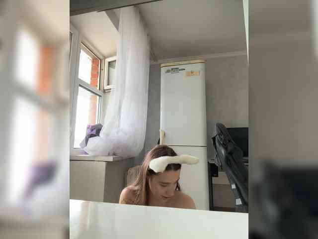 FunnyBanny0312 webcam