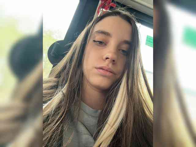 FunnyBanny0312 webcam