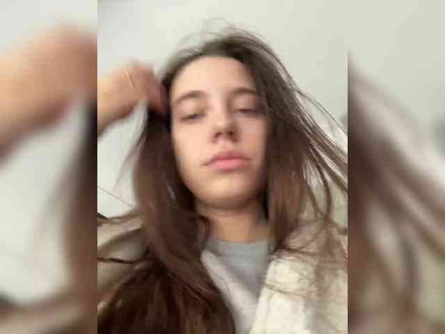 FunnyBanny0312 webcam