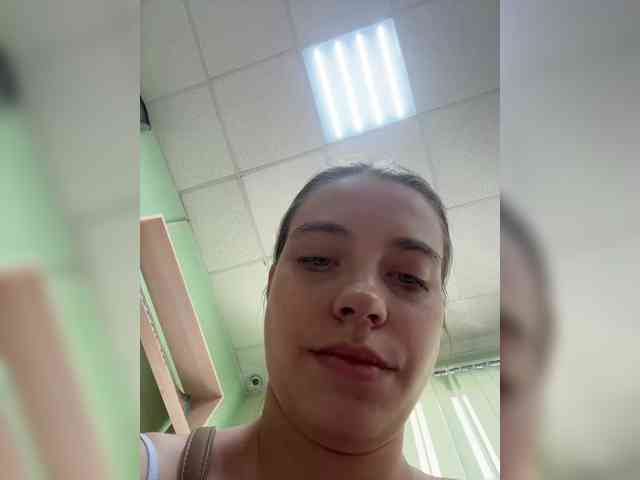FunnyBanny0312 webcam
