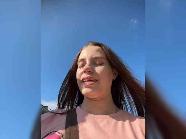 FunnyBanny0312 webcam