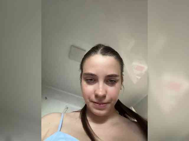 FunnyBanny0312 webcam