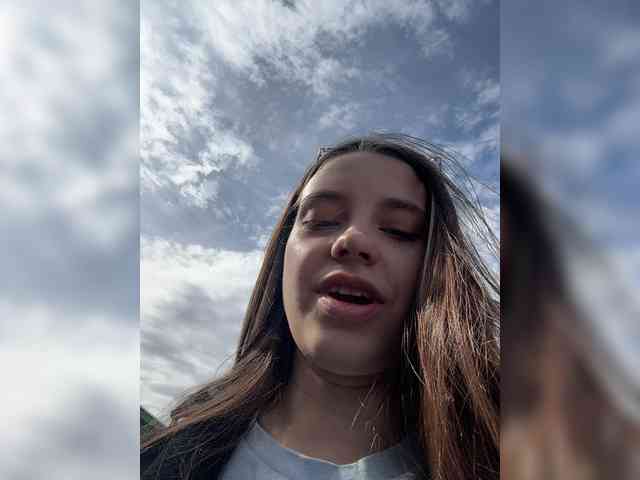 FunnyBanny0312 webcam