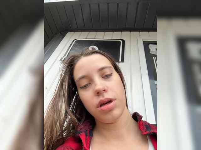 FunnyBanny0312 webcam