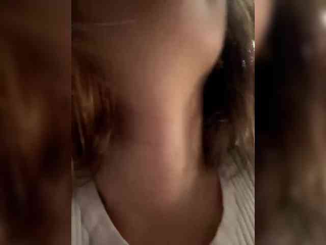 FunnyBanny0312 webcam