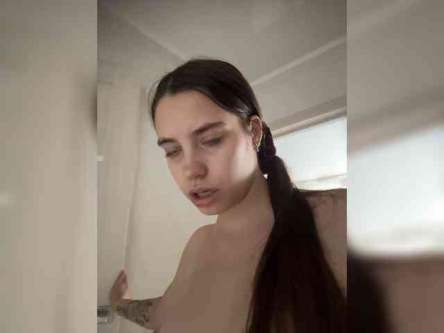 FunnyBanny0312 webcam