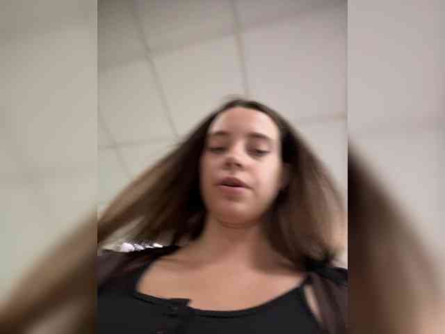 FunnyBanny0312 webcam