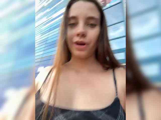 FunnyBanny0312 webcam