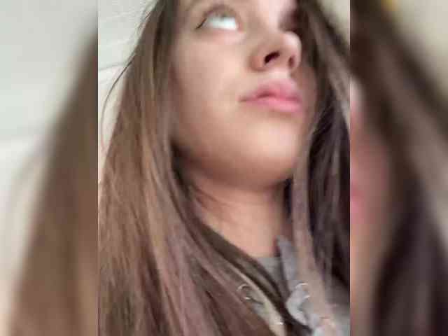 FunnyBanny0312 webcam