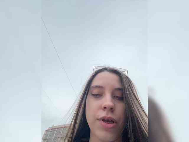 FunnyBanny0312 webcam