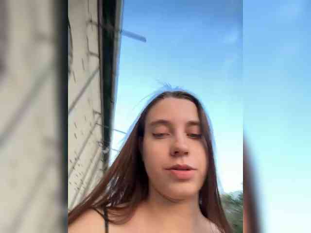 FunnyBanny0312 webcam