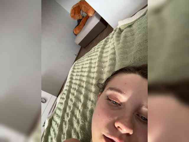 FunnyBanny0312 webcam