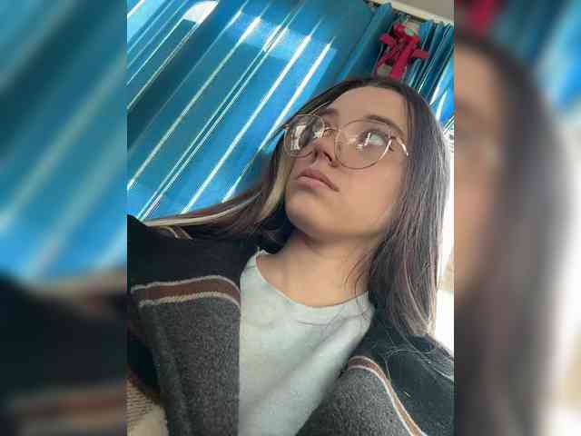 FunnyBanny0312 webcam