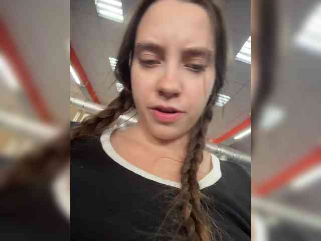 FunnyBanny0312 webcam