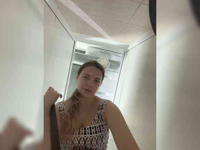 FunnyBanny0312 webcam