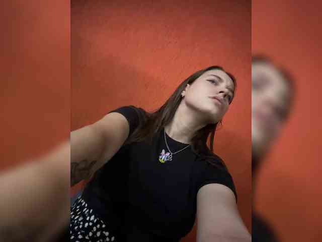 FunnyBanny0312 webcam